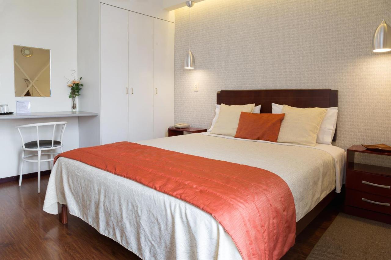 Suites Metropoli Quito Exterior photo