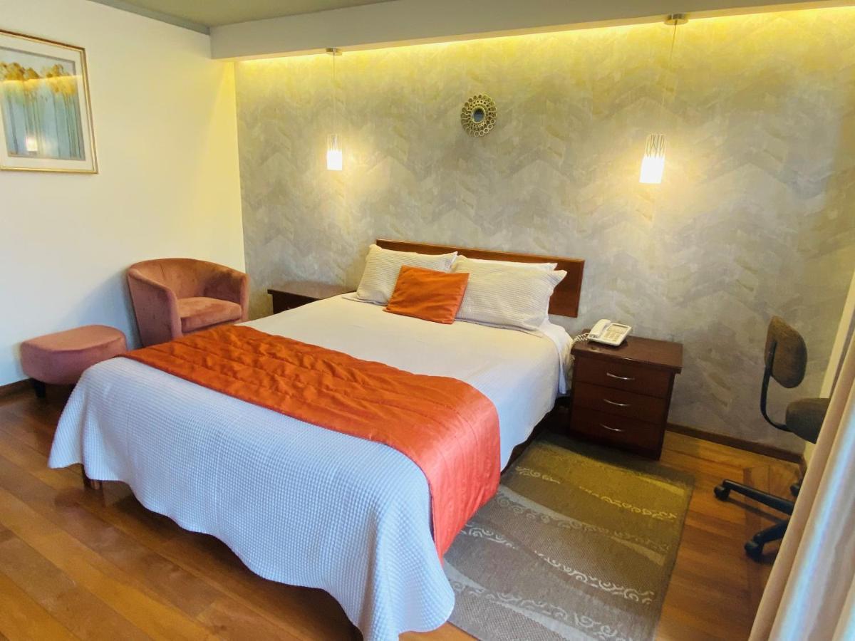 Suites Metropoli Quito Exterior photo