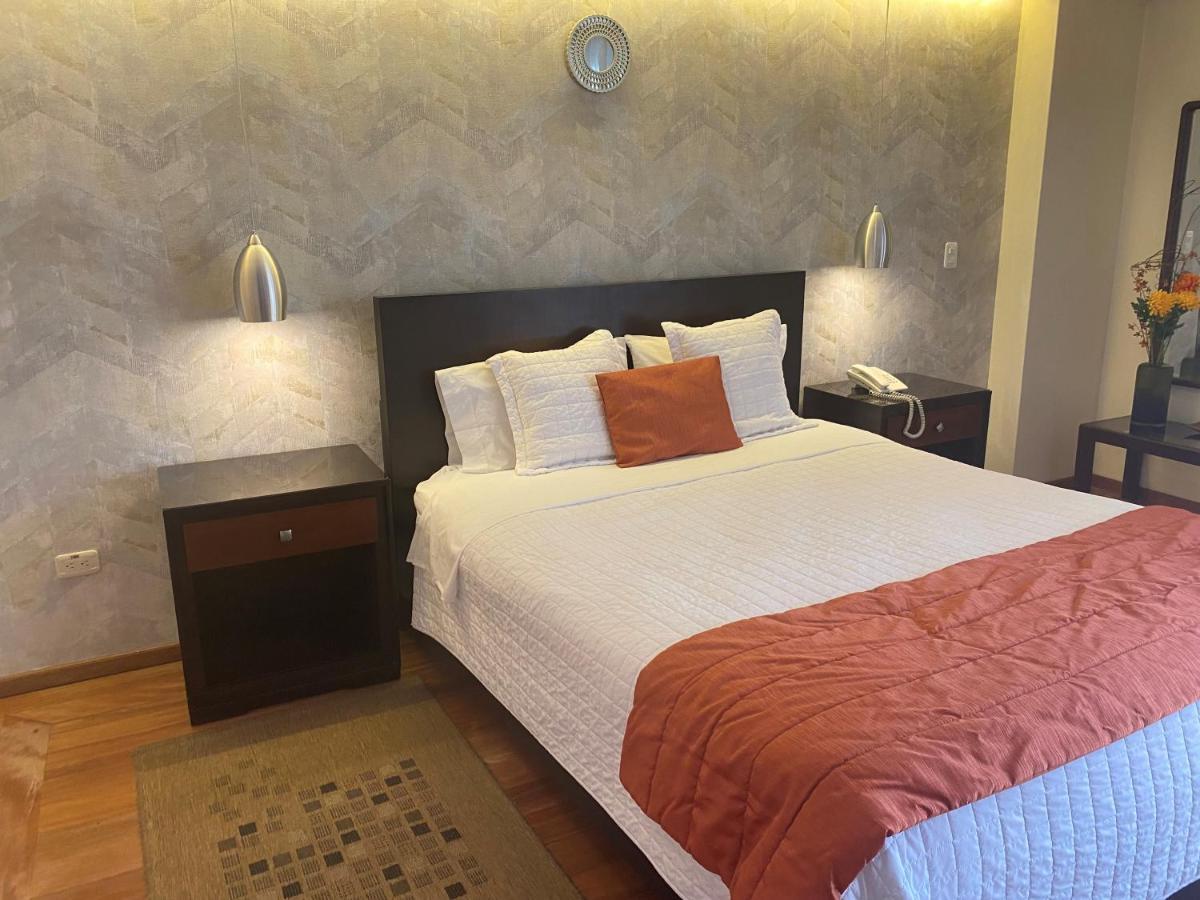 Suites Metropoli Quito Exterior photo