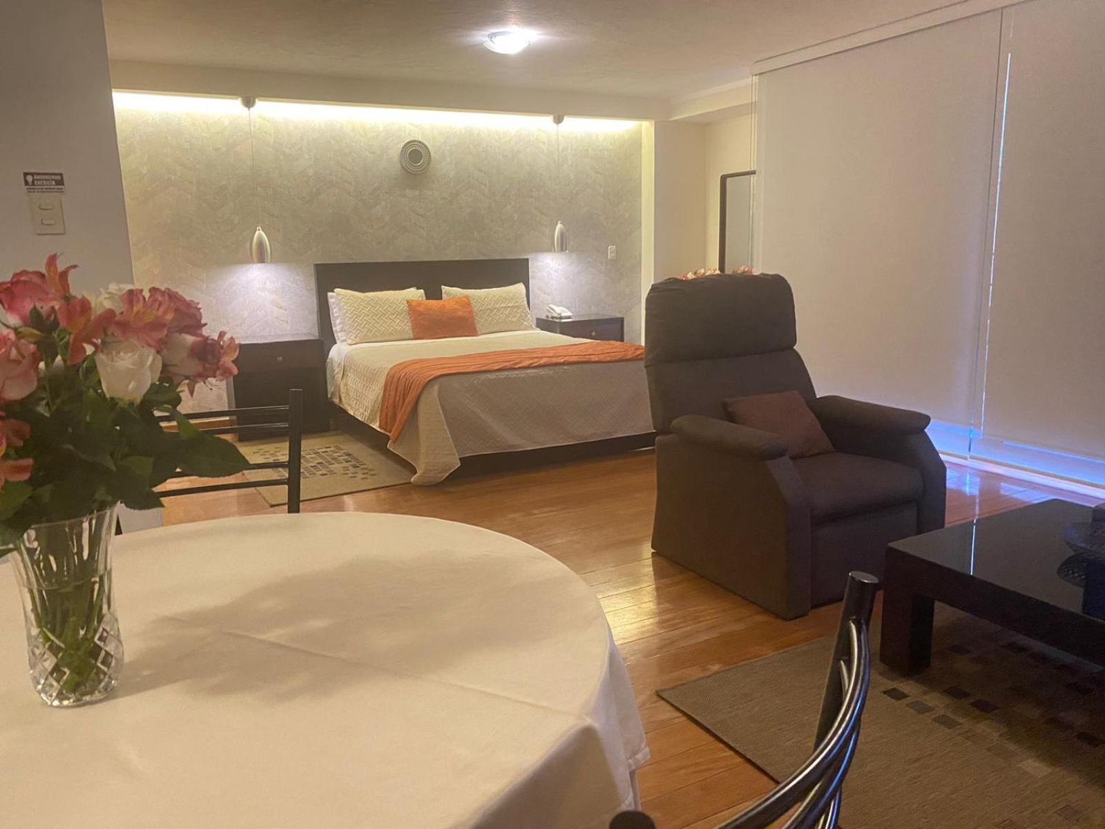 Suites Metropoli Quito Exterior photo