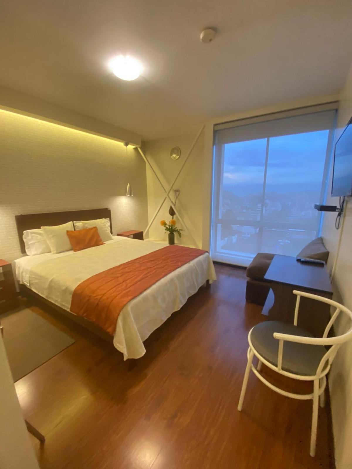 Suites Metropoli Quito Exterior photo