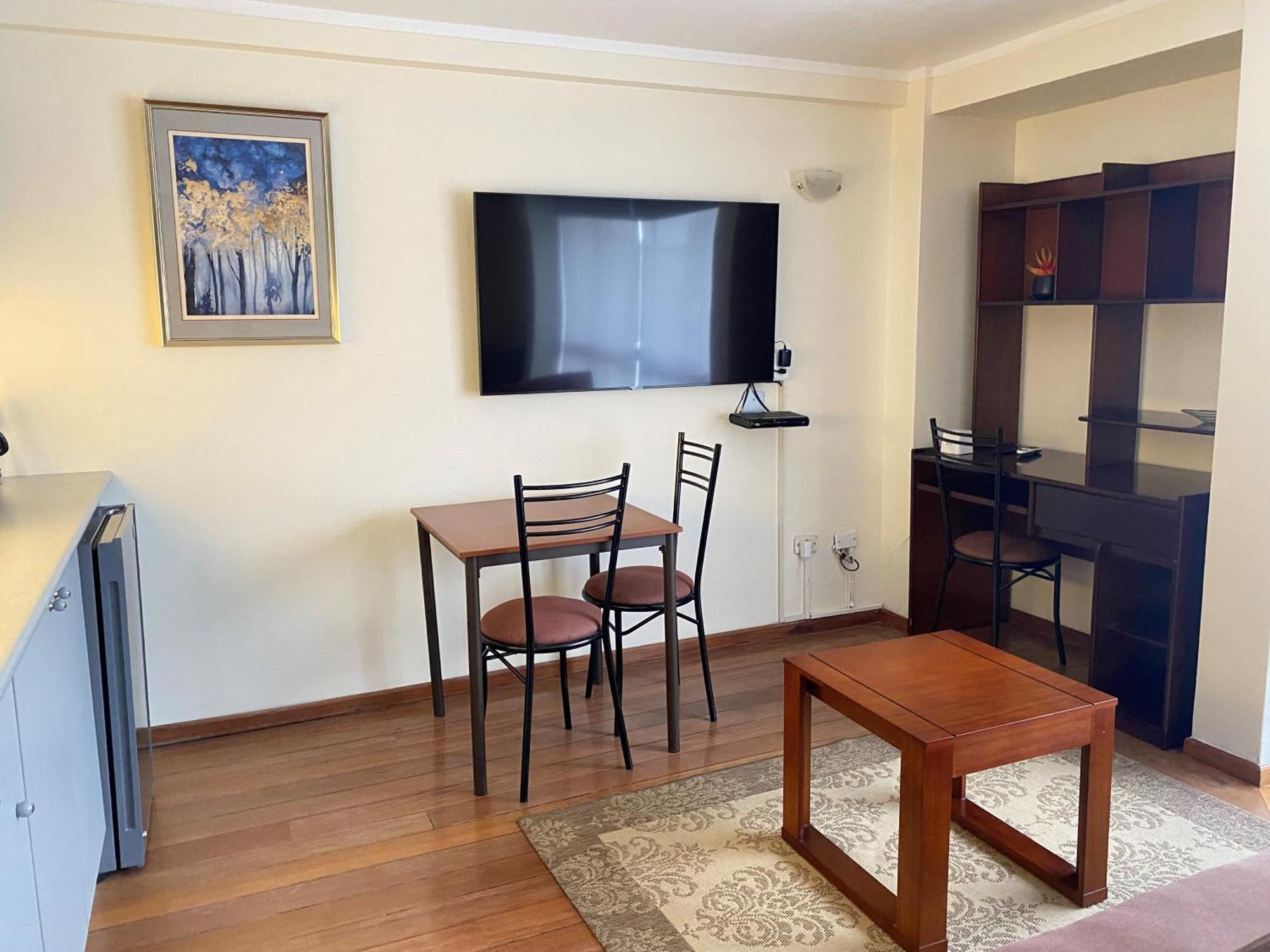 Suites Metropoli Quito Exterior photo