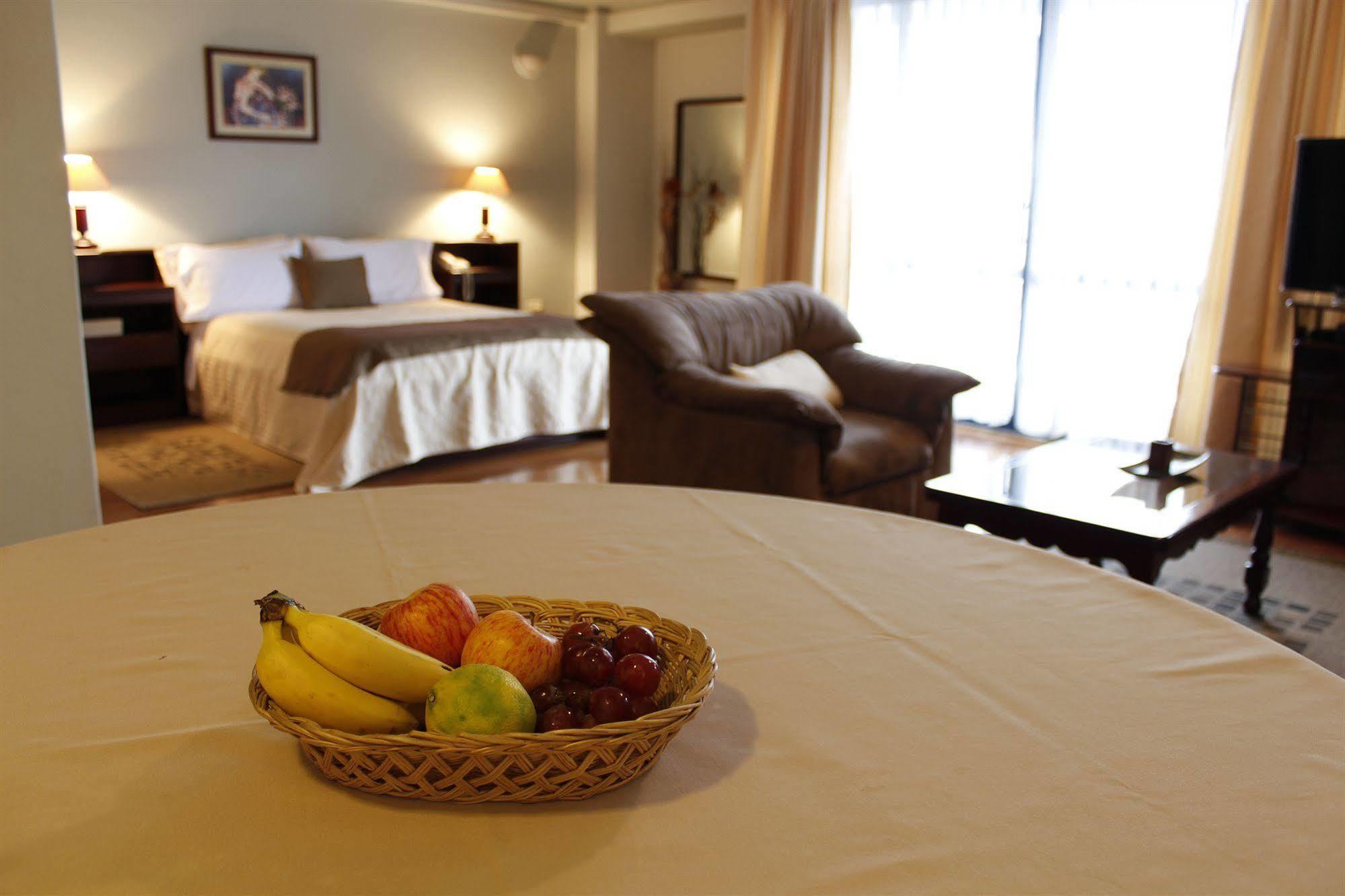 Suites Metropoli Quito Exterior photo